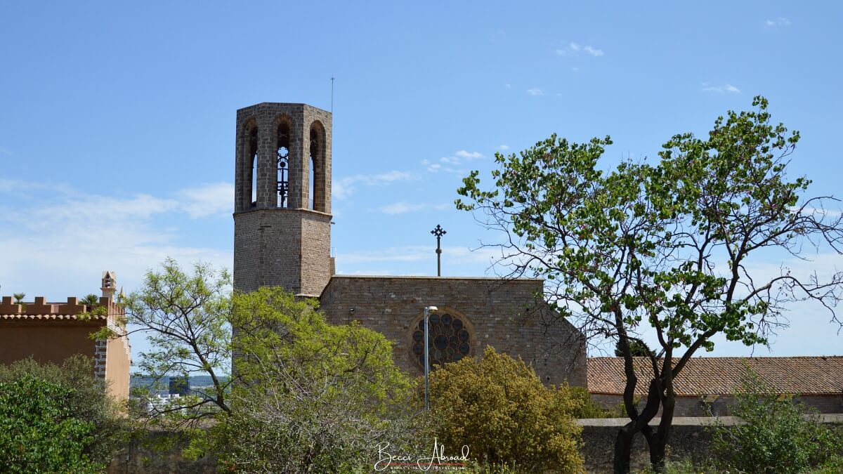 A quiet moment at the Monastery of Pedralbes, a non-touristy spot in Barcelona rich in history