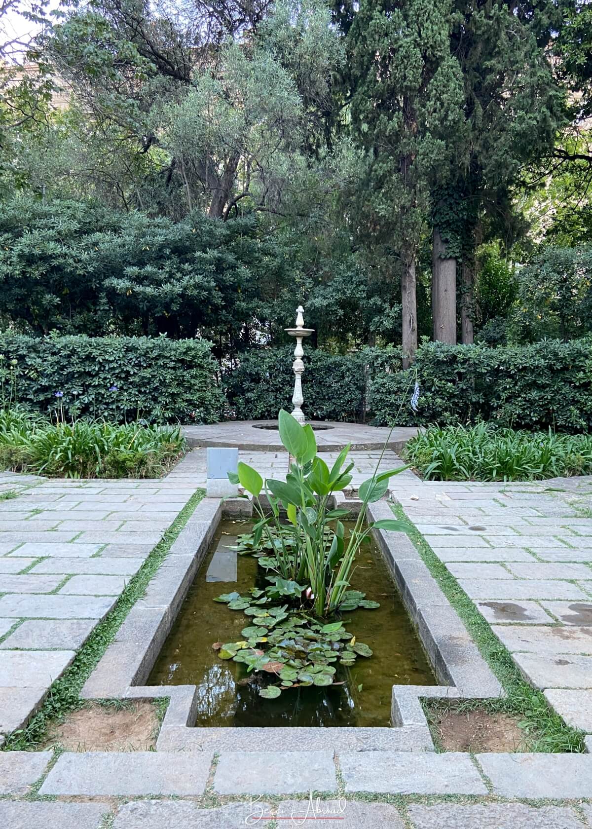 Exploring the quiet secret garden of Jardins de la Tamarita, a hidden gem in Barcelona away from the tourist crowds