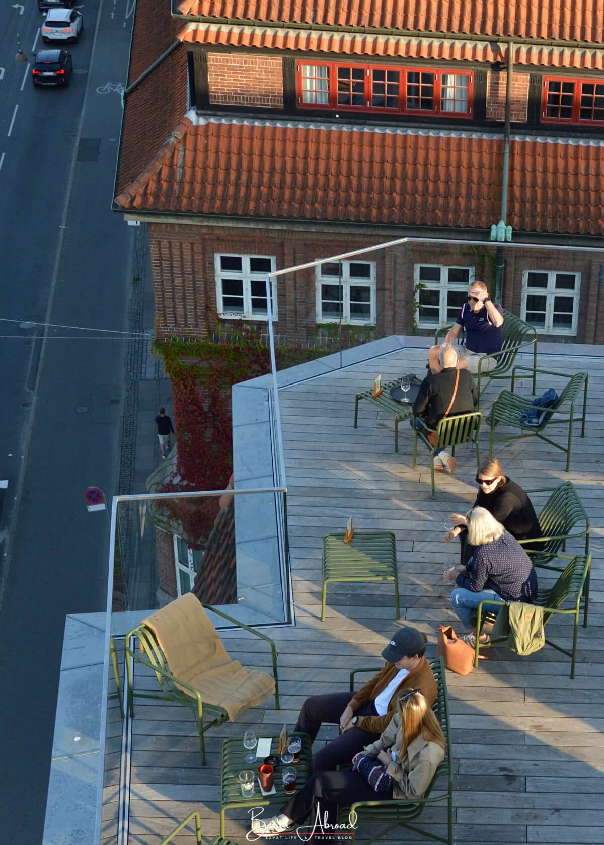 People hanging out at Filmtaget, a rooftop bar in Copenhagen