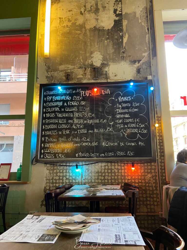 Barcelona travel guide,travel to Barcelona,Barcelona travel,visit Barcelona,trip to Barcelona