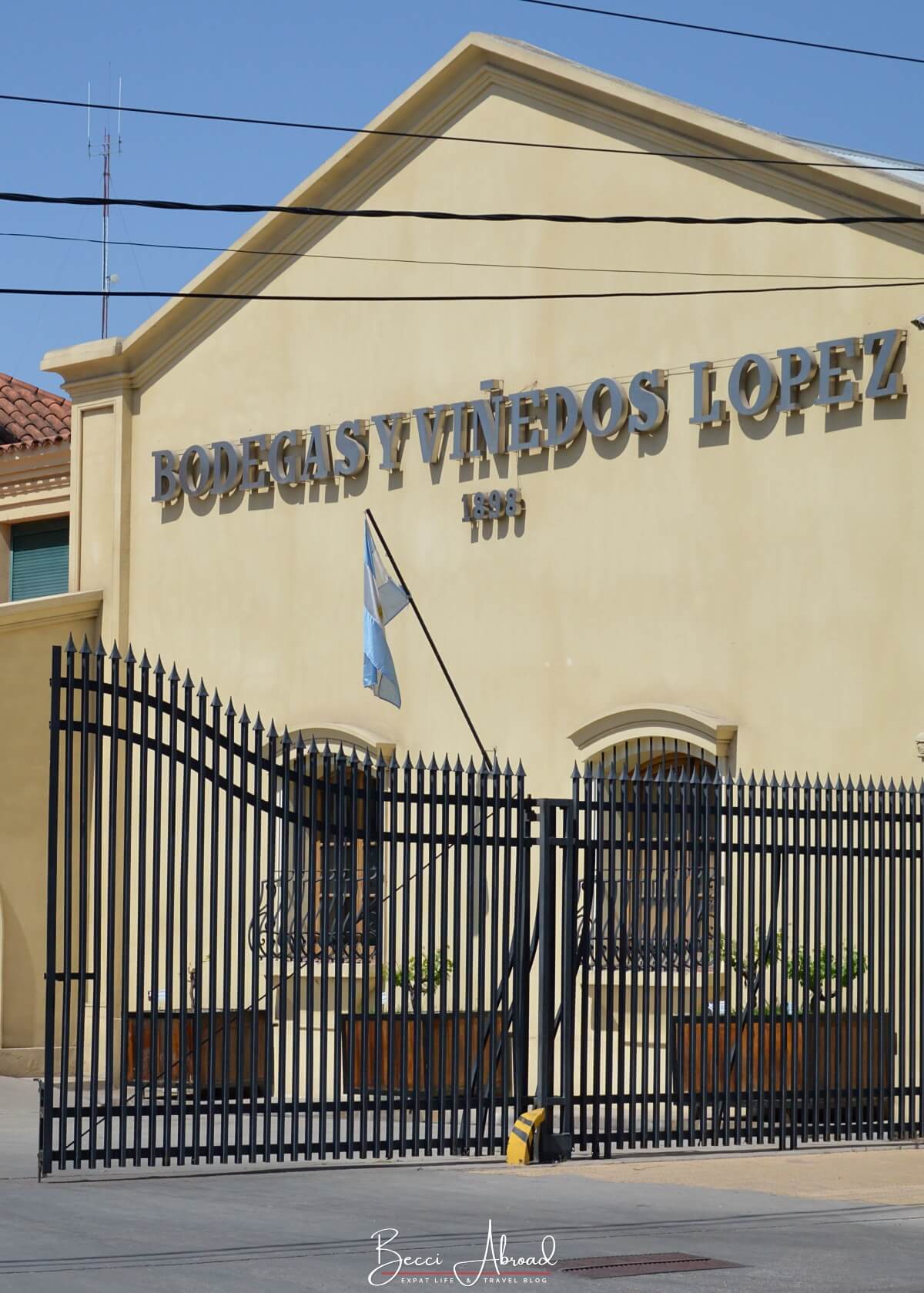 Bodega Lopez Winery in Maipú, Mendoza