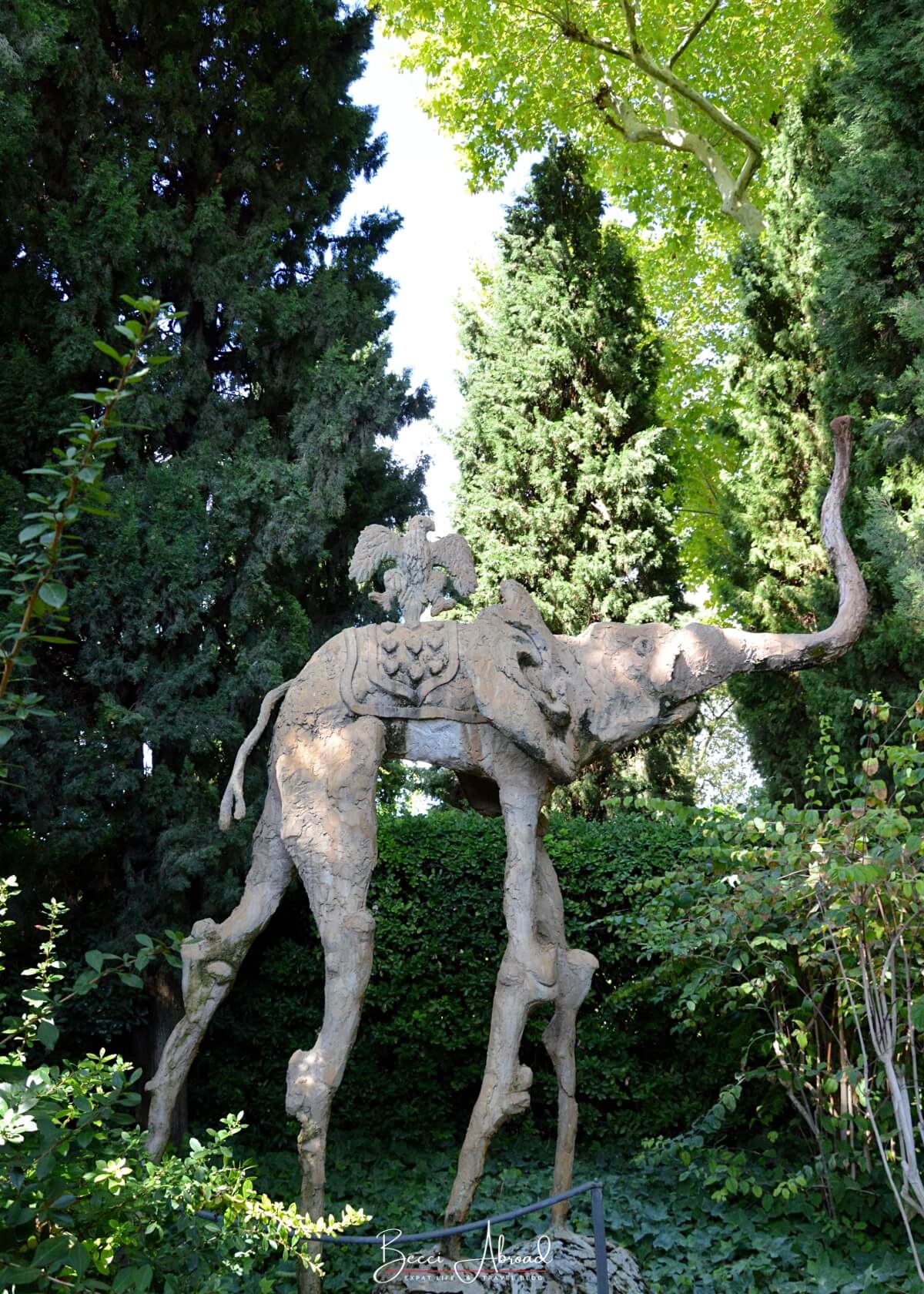 Elefant sculpture in the garden of Gala Dalí Castle