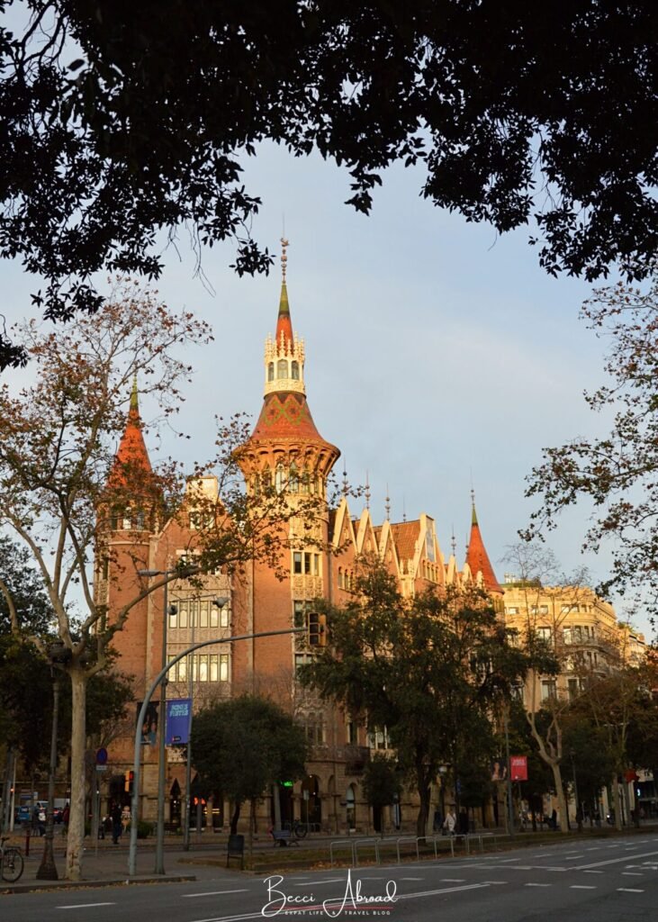 where to stay in Barcelona,Best areas to stay in Barcelona,Barcelona neighborhood map,best places to stay in Barcelona,Best Neighborhoods to Stay in Barcelona