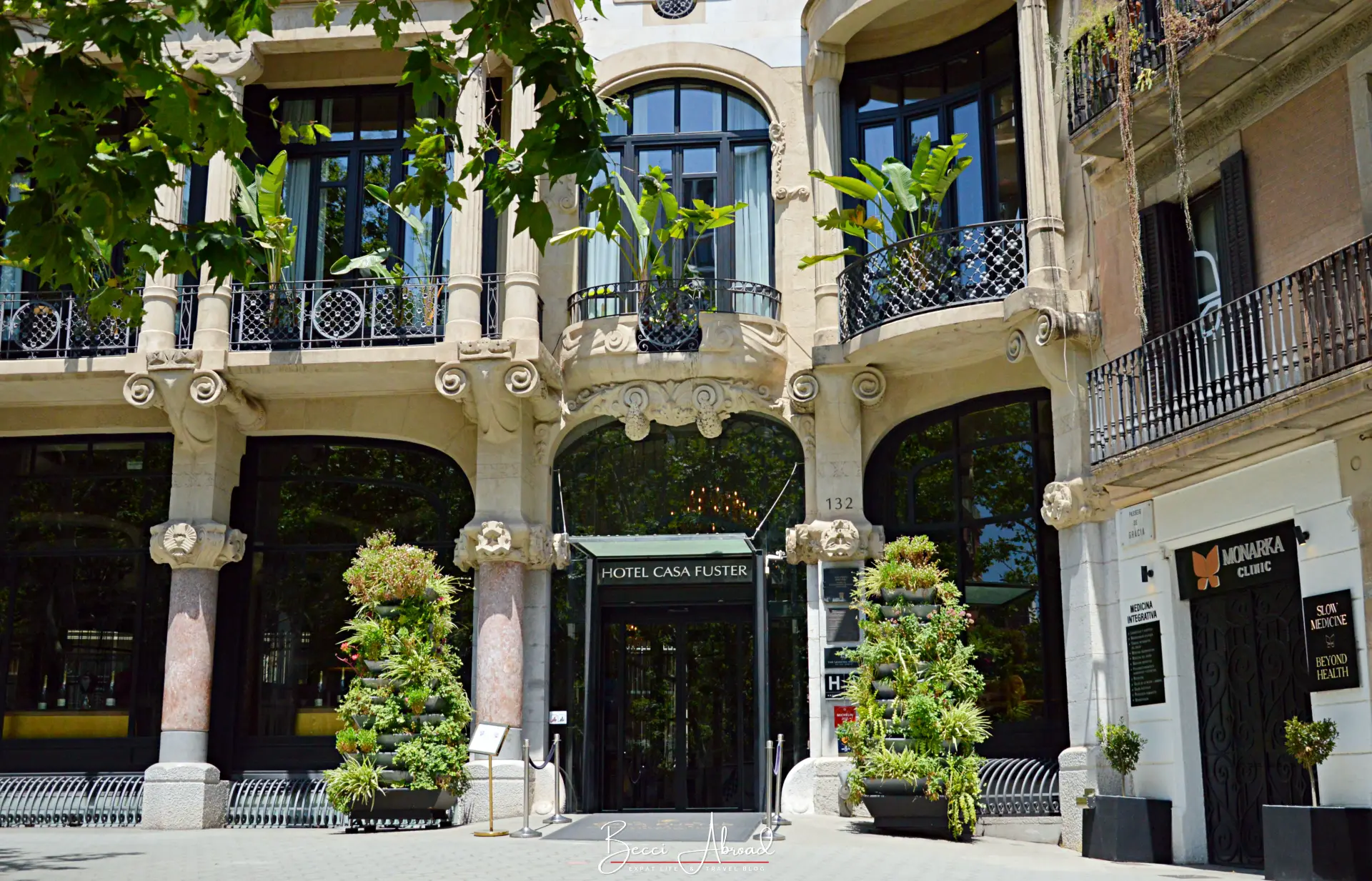 where to stay in Barcelona,Best areas to stay in Barcelona,Barcelona neighborhood map,best places to stay in Barcelona,Best Neighborhoods to Stay in Barcelona