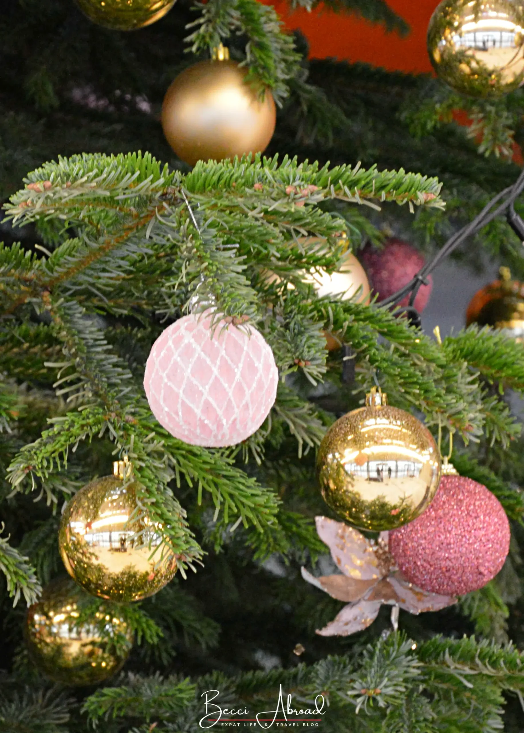 Details of a decorated Danish Christmas tree